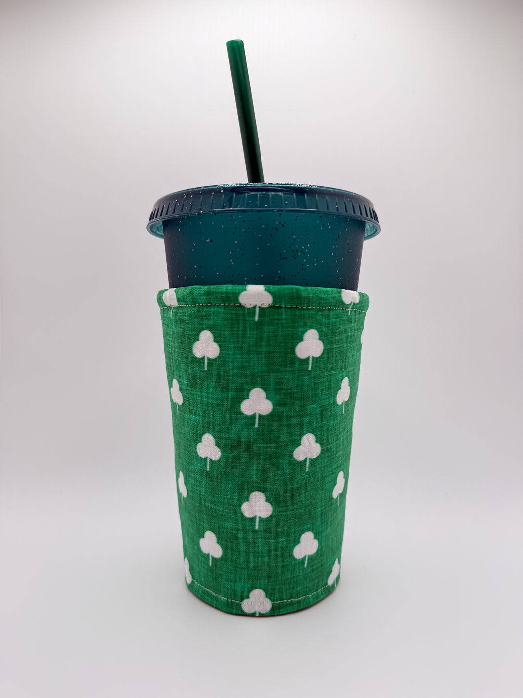 Clovers - White on Green